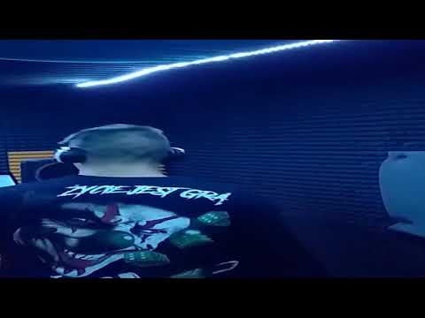 Owczar #Hot16Challenge2