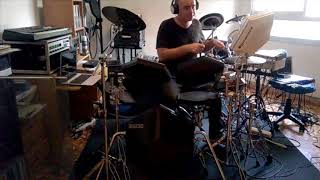 Video thumbnail for Simmons sds2000 and Dynacord Percuter S (claps). Having fun by WIRECOOLEY