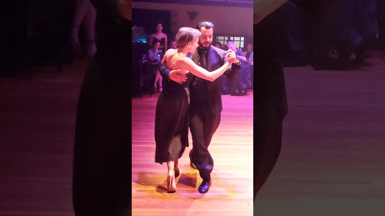 Paola Tacchetti y Leandro Gómez. Milonga Criolla (Canaro) La previa de los Jueves 9jul26