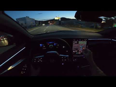 2023 Renault Austral TCe CVT 160 mHEV | Night POV Drive