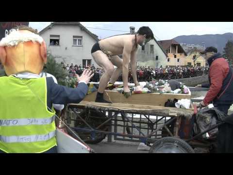 Pokop pusta v Cerknici 2014