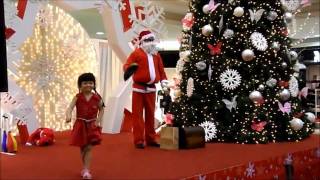 Santa Claus Juggling Skills