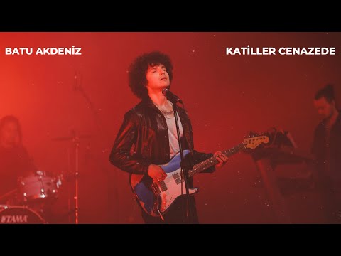 Batu Akdeniz - Katiller Cenazede (Performans Klibi)