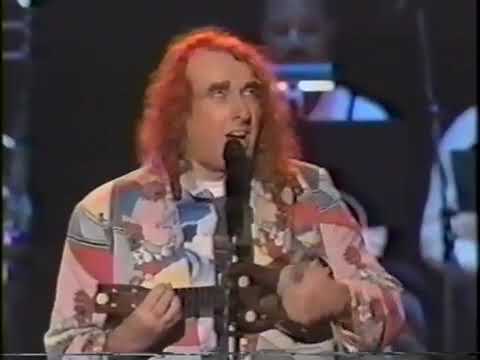 Tiny Tim - Tiptoe Through the Tulips - on Dr. Demento's 20th Anniversary Special (1991)