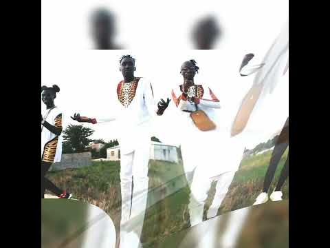 ludex feat king klever fassi sentado