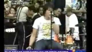 Download lagu Walau Habis Terang - Peterpan Live mp3