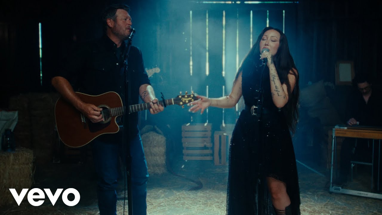 Noah Cyrus - New Country  ft. Blake Shelton