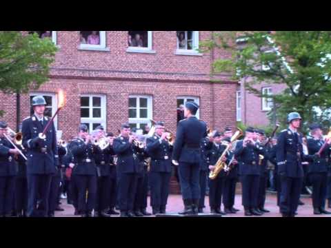 Marsch des Jagdgeschwarder Richthofen - Luftwaffenmusikkrops 3 Münster