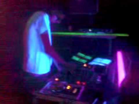 dj simpson mix (secreto bar).3GP