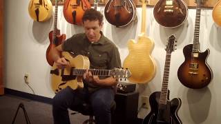 Video thumbnail for Benedetto Bravo Deluxe Demo by Benedetto Guitars