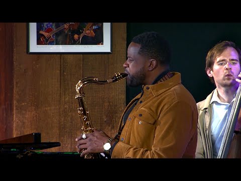 Dahi Divine Ft. Alexander Claffy Trio - Griot’s Tale