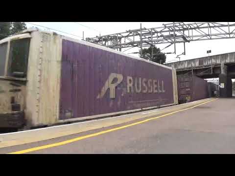 Lichfield Trent Valley 90046/90049 FL pass P1 on 4S44 on the 26th July 2018