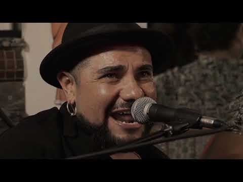 Sesiones Choras - Benjamín Berenjena - Soledad // Bicarbonato y Limón (cover Sidi Wacho) #perropako