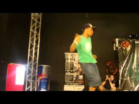 Battle Of The Year 2010 - Brazil | Batalha de Locking (QF) - Coquinho vs ???
