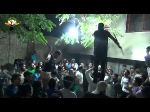 مظاهرة مسائية في حي الخالدية في مدينة حمص في ثاني أيام عيد الفطر