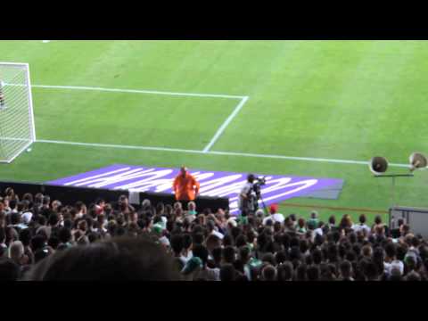 Ovation pour Jérémy Clément