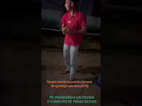 MC manguinha cai manga atende a pedido dos fãs a cantar seu sucesso cai manga