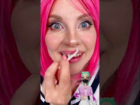 Hiding Lipstick From Security like a PRO!💋💄 #polar