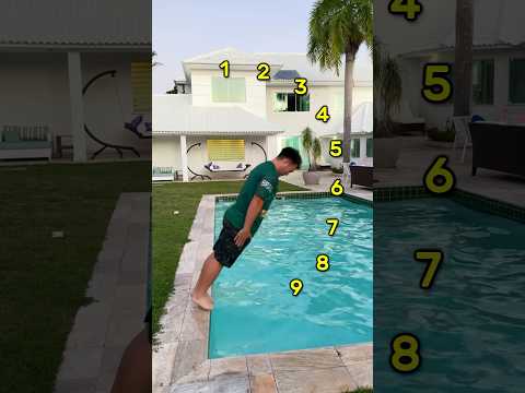 O ÚLTIMO A CAIR NA PISCINA VENCE! #shorts