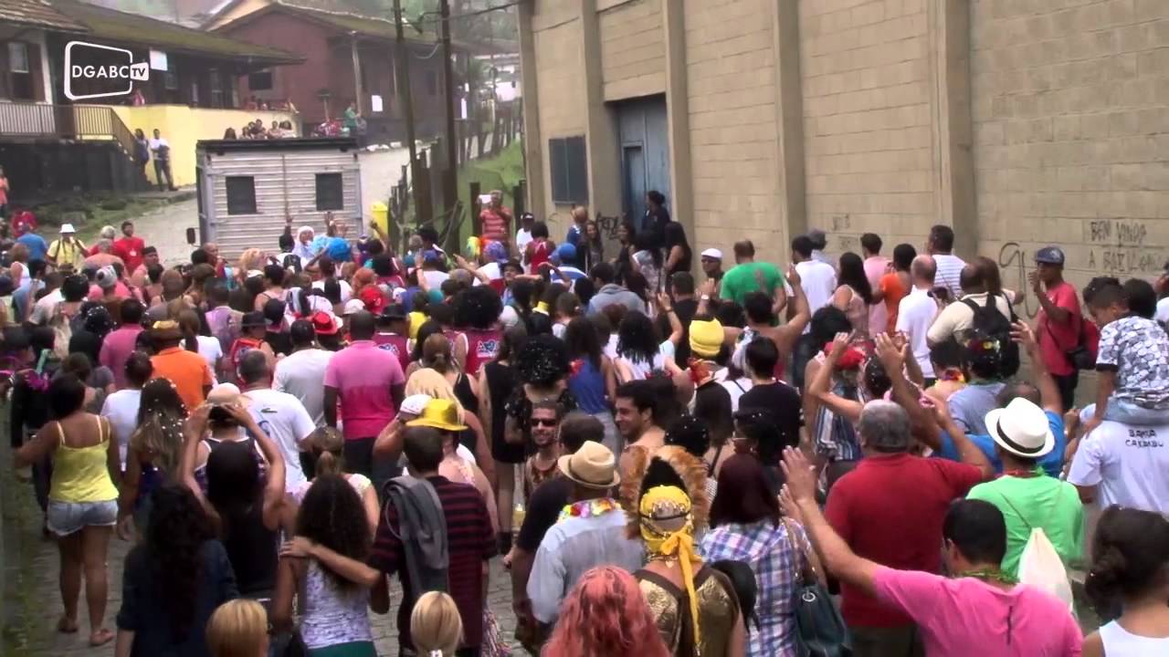  Confira os melhores momentos da apresentação do Bloco das Bruacas; veja vídeo