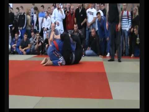 BBC 4 : elita + 88 kg Paweł Pilarz ( Gracie Barra ) vs Michał Margoś ( Ronin Gold Team )