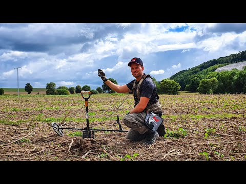 Beim Sondeln Gold aus NS- Zeit gefunden? WW2 Abzeichen und mehr, Schatzsuche mit Metalldetektor