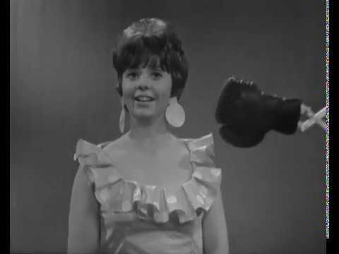 Do Not Adjust Your Set - S01E01 - Boxing Day Pilot