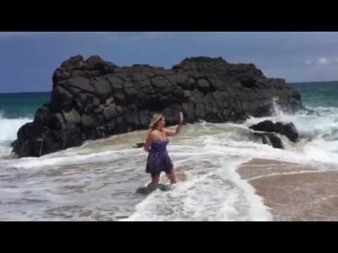 Saltay Hanalei Bay Spa video testimonial