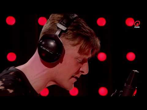 Ozark Henry - Achilles (live bij Q)
