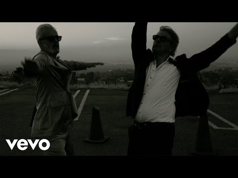 Triggerfinger - Stars (Official Video)