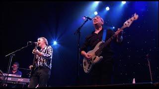 10cc - I&#39;m Mandy, Fly Me - Live at the Shepherd&#39;s Bush Empire 2007 (HD)