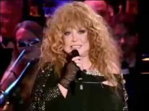 Modern Russian Music: Alla Pugacheva - Ti tam Ya tam ( You are there, I'm here)