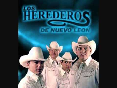 los herederos de nuevo leon tres vueltas