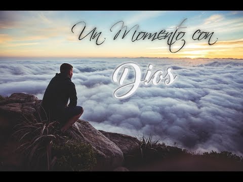 Un Momento con Dios - Hechos 10:24-26