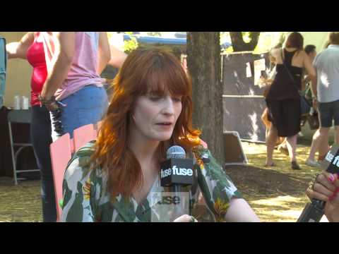 Florence + The Machine on Calvin Harris' "Sweet Nothing" - Lollapalooza 2012