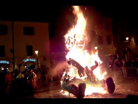 Re Carnevale Velletri 21 feb 2012.mp4