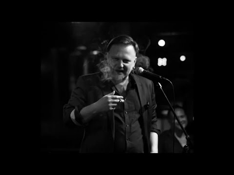 Poletíme? Zvrhlé duo + jeden (live) - Chcípni (2014)