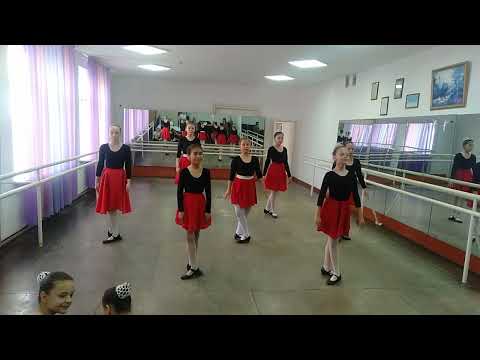 Экзамен по народному танцу