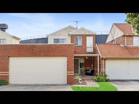 4/36-40 Hennessy Way, Dandenong North, VIC 3175, 3房, 2浴, 城市屋