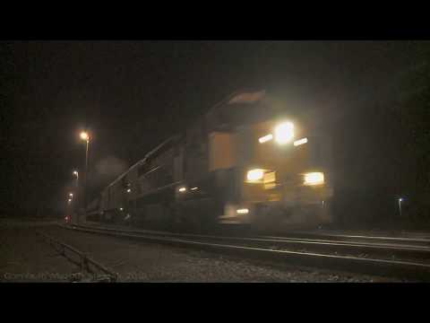 Pacific National Broad Gauge Grain Train XR555 & G542 - PoathTV