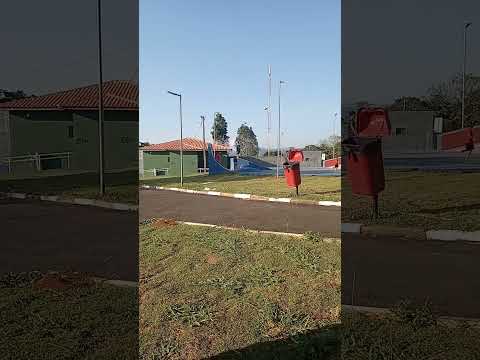 01/06/25 mostrando das crianças brincando na pracinha Atibaia são Paulo