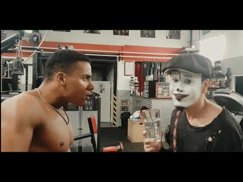 Seriál Frankie - Podpořte novodobou grotesku