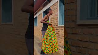 Download lagu rusine na mugisha bibye ikweto kumusigiti noneho barabishe  shehe arabivuganye 😂😂😂💥💥 mp3