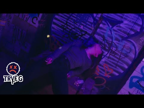 HUSTLE - MORENITA (Visualizer)