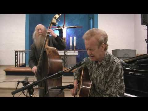 H.P. Lange & Troels Jensen feat Hugo Rasmussen - Dust My Broom