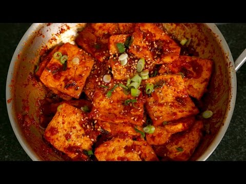 Spicy braised tofu (Dubu-jorim: 두부조림)