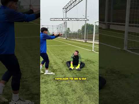 ZATEN HEP KALECİ SUÇLU OLUR… #football #futbol #probably