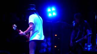 Slash - Jizz Da Pit (Live O2 Leeds 25/07/2011)