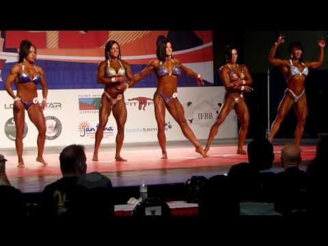 2016 Arnold Amateur North America Women's Physique Short Class