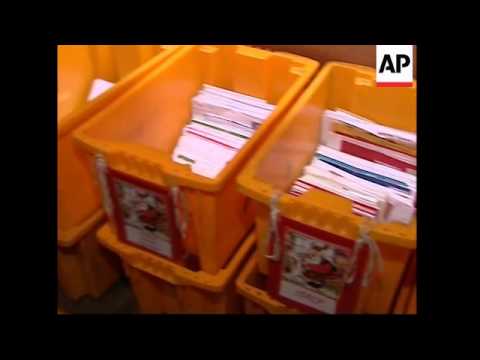 download lagu mp3 mp4 Is Santa Claus Real Letter, download lagu Is Santa Claus Real Letter gratis, unduh video klip Is Santa Claus Real Letter